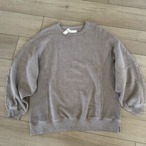 Aerie Tre Chic sweatshirt size small NWT
